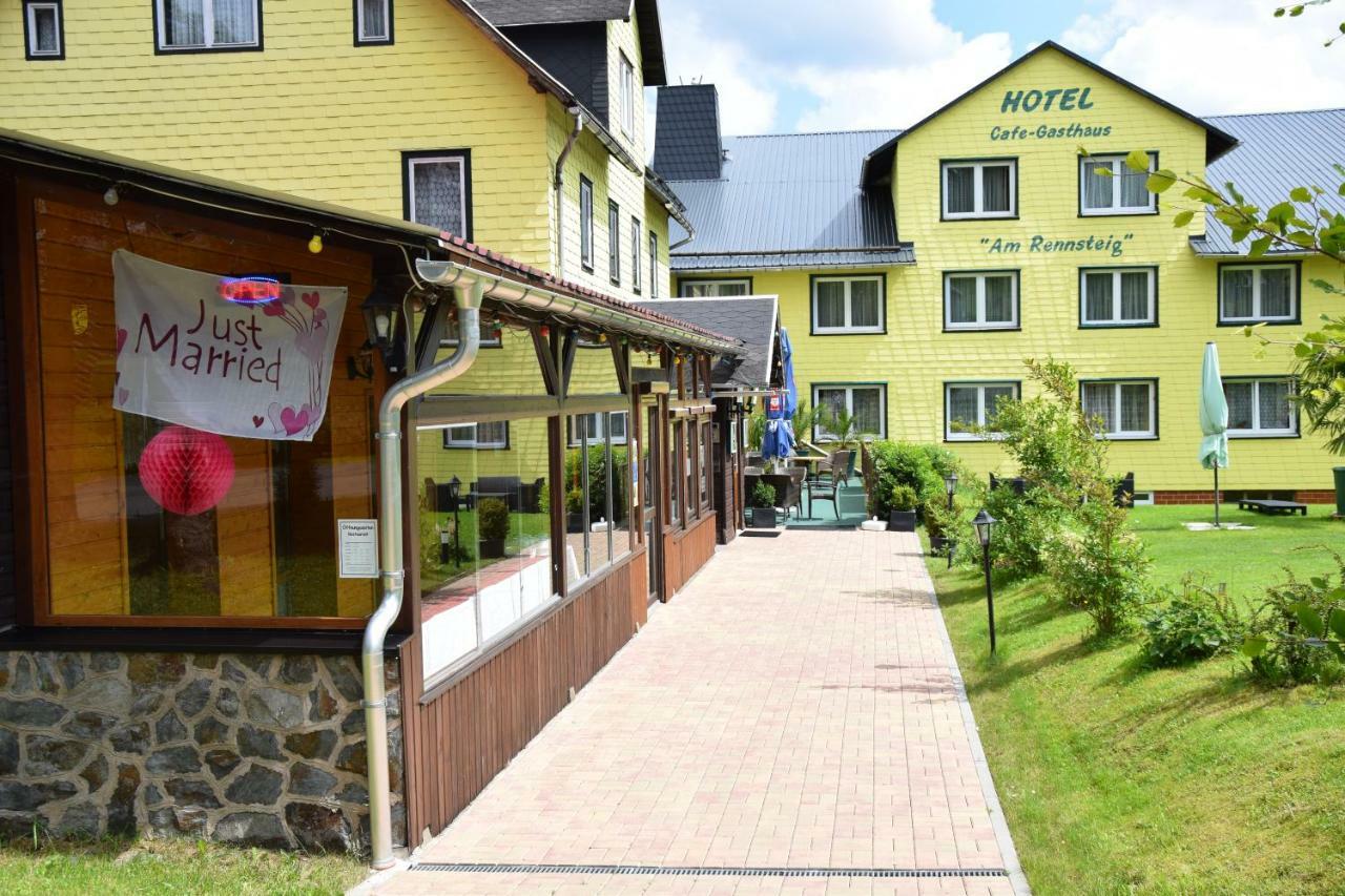 Marschalls Hotel Am Rennsteig Neuhaus am Rennweg Esterno foto